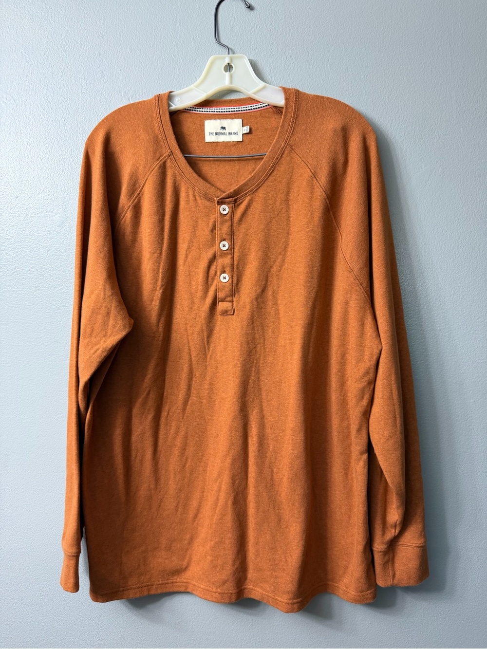 The normal brand Men's Long Sleeve Henley Top orange xl